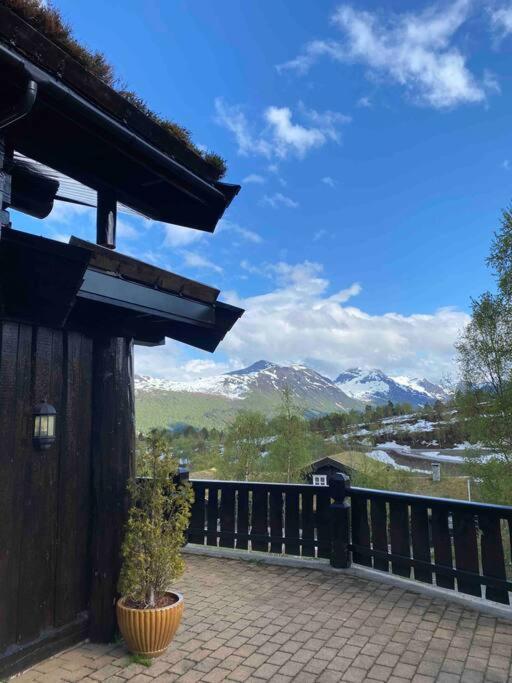 Roalden Mountain Lodge Stranda  Buitenkant foto