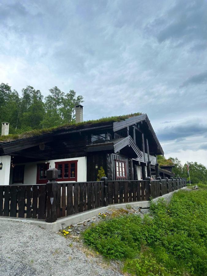 Roalden Mountain Lodge Stranda  Buitenkant foto