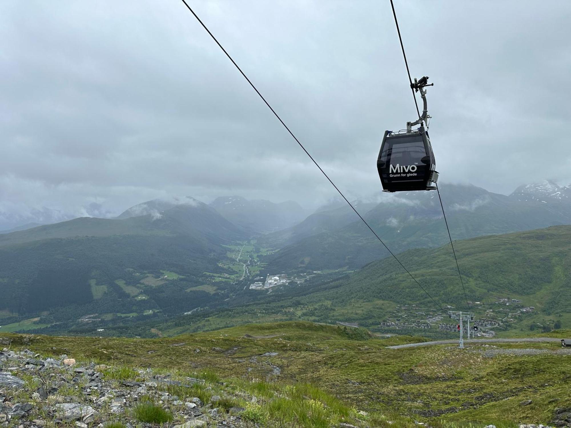 Roalden Mountain Lodge Stranda  Buitenkant foto